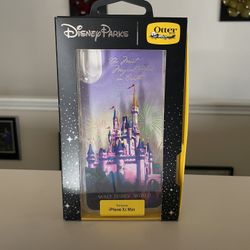 Disney Parks Otter Case for iphone X and Xs The Most Magical Place On Earth