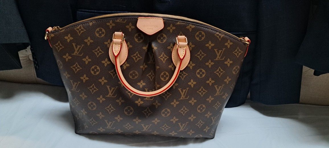Louis Vuitton Handbag