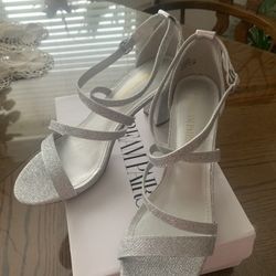 Women’s Silver Heels
