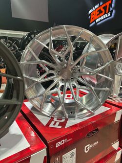 SET OF WHEELS BMW M2 20X10/ 20X11 5X112 BORE 66.6  BRUSH CHECK PRICE 