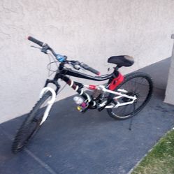 H huffy Black widow  bicycle