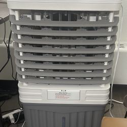 Cooling Fan in Great Condition – Must Sell Before Move-Out