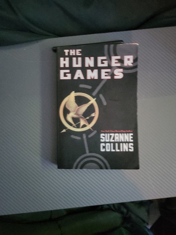 The Hunger Games By Suzanne Collins Paperback