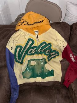 Valley hoodie size S