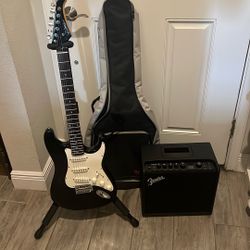 Silvertone SS-11 Black And Amp