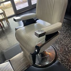 Barber Chairs 