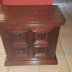 Vintage Night Stand / End Table