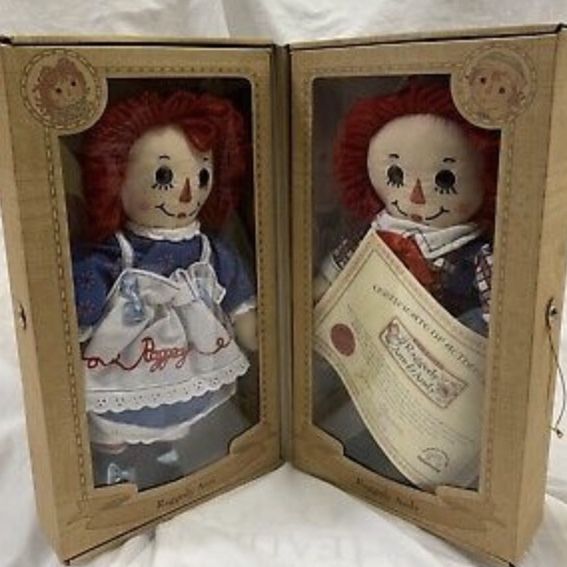 Raggedy Ann & Andy (authentic with certificate) Brand New - Great Gift