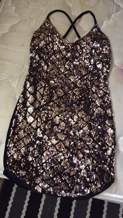 Size small sequin dress with tags still!