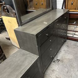 Dresser Side Table 