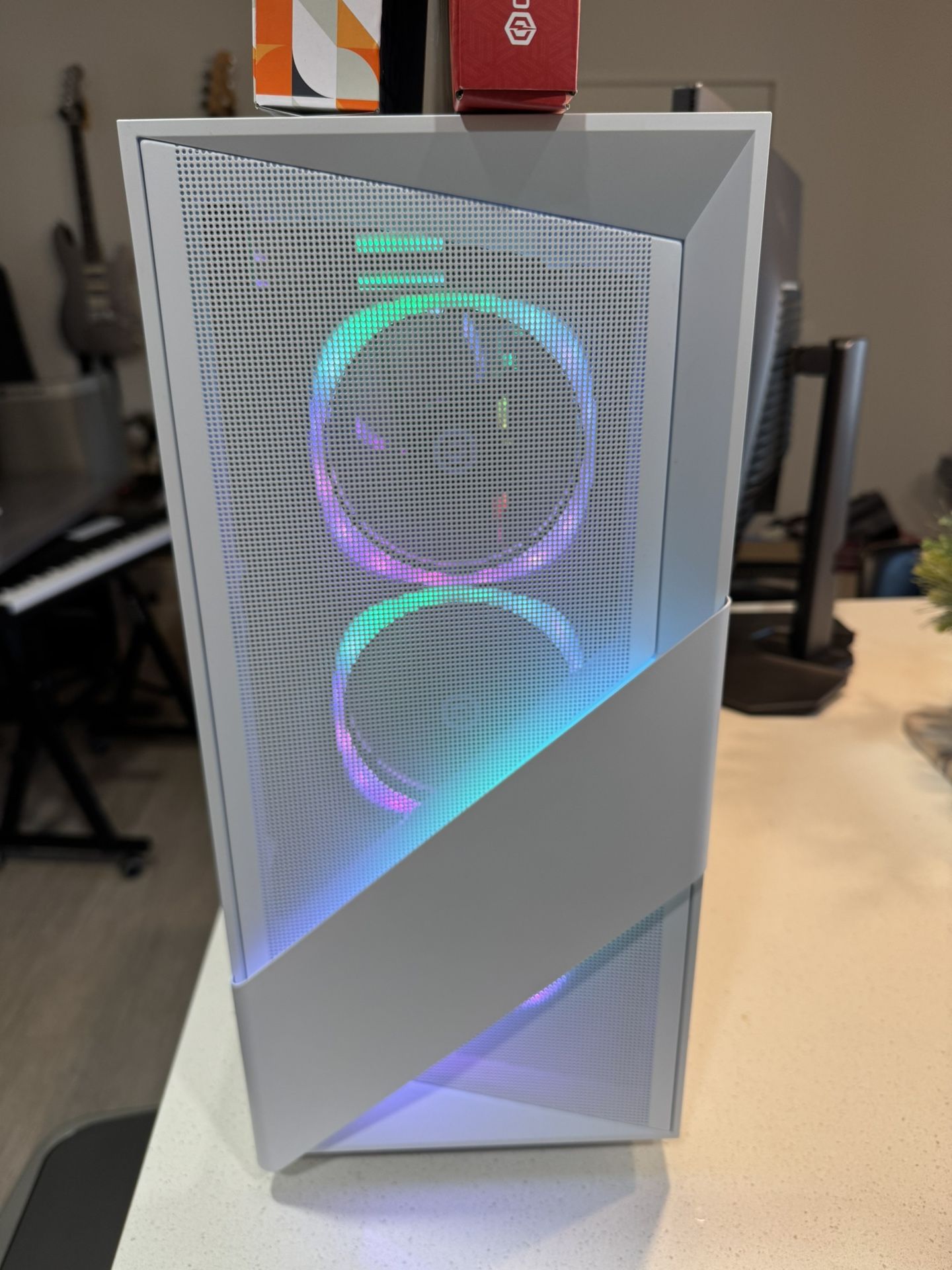 Gaming PC [Like new] - RTX 4070 Super