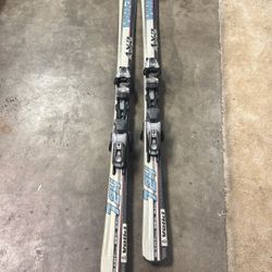 Volkl Skis 162cm With Bindings Like New Condition