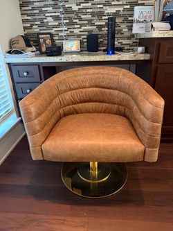 Modern Swivel Accent Chair – Camel/Tan with Gold Base