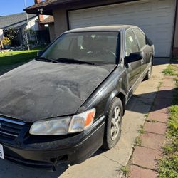 2000 Toyota Camry