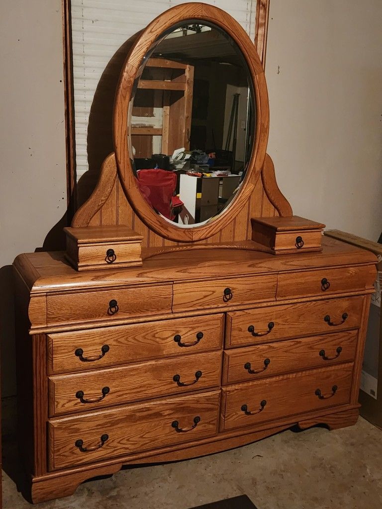 Master bedroom dresser with mirror