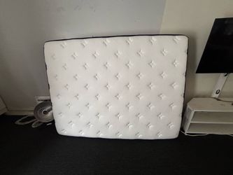 Month old queen mattress and futon