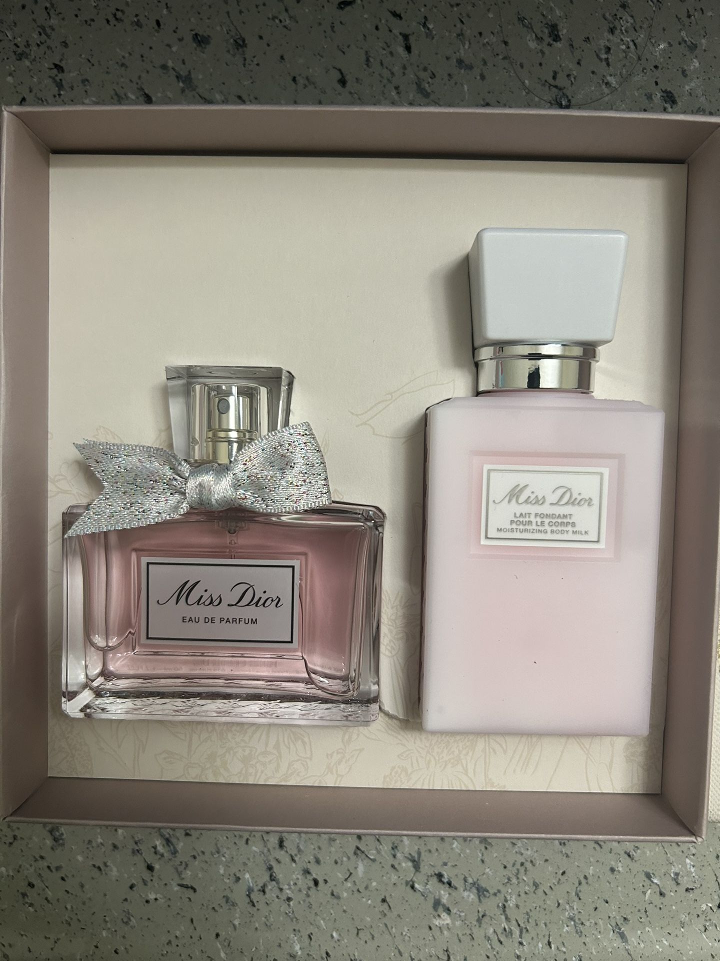 Miss Dior Perfume Set 