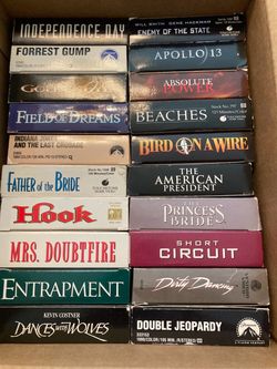 22 VHS Movies Excellent condition