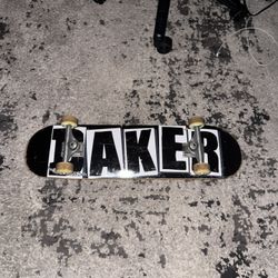 Complete Baker Skate Board