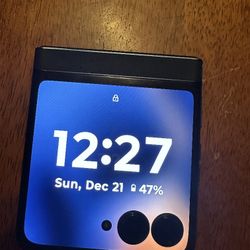 Verizon Motorola Razr 2025 / 256  GB