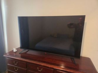 55 inch LG TELEVISION