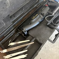 Sears Best Craftsman electronic reciprocating saw w/ 5 blades included and carrying case 