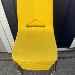 6 Kid’s Chairs. 14"