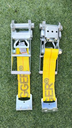 Tie Down Strap: Ratchet, Flat-Hook, Gen Purpose, 3 in Wd, 5,000 Ib working Load Yellow, 30 it Long