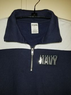 Navy Pull Over 