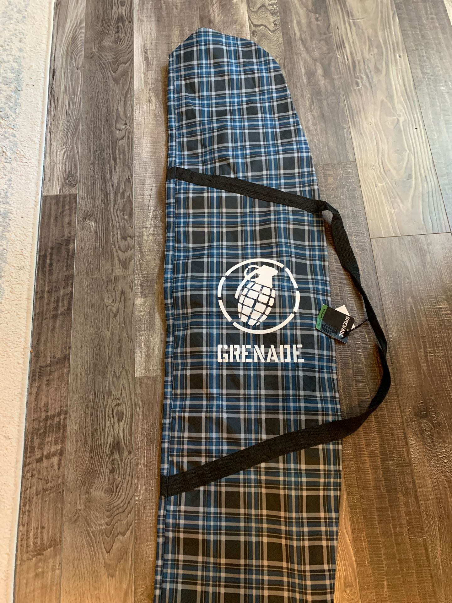 Brand new GRENADE Snowboard bag!