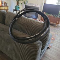 Schwalbe Marathon Wheelchair Tires Pair New 25-540 24x 1