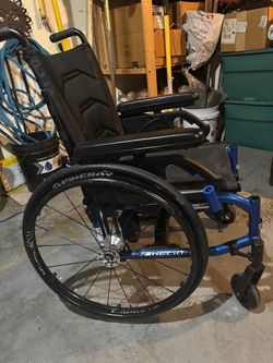 Helio Lightweight Manual Wheelchair with Spinergy Wheels