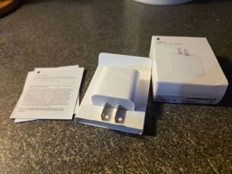 Apple USB‑C 20W Power Adapter Wall Charger A2305 Original