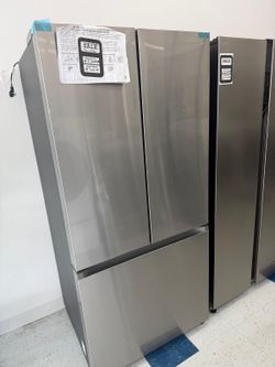 Samsung Counter-Depth 18-cu ft 3 -Door 33-in Wide with Ice Maker ( Fingerprint Resistant Stainless Steel ) ENERGY STAR Certified Mode