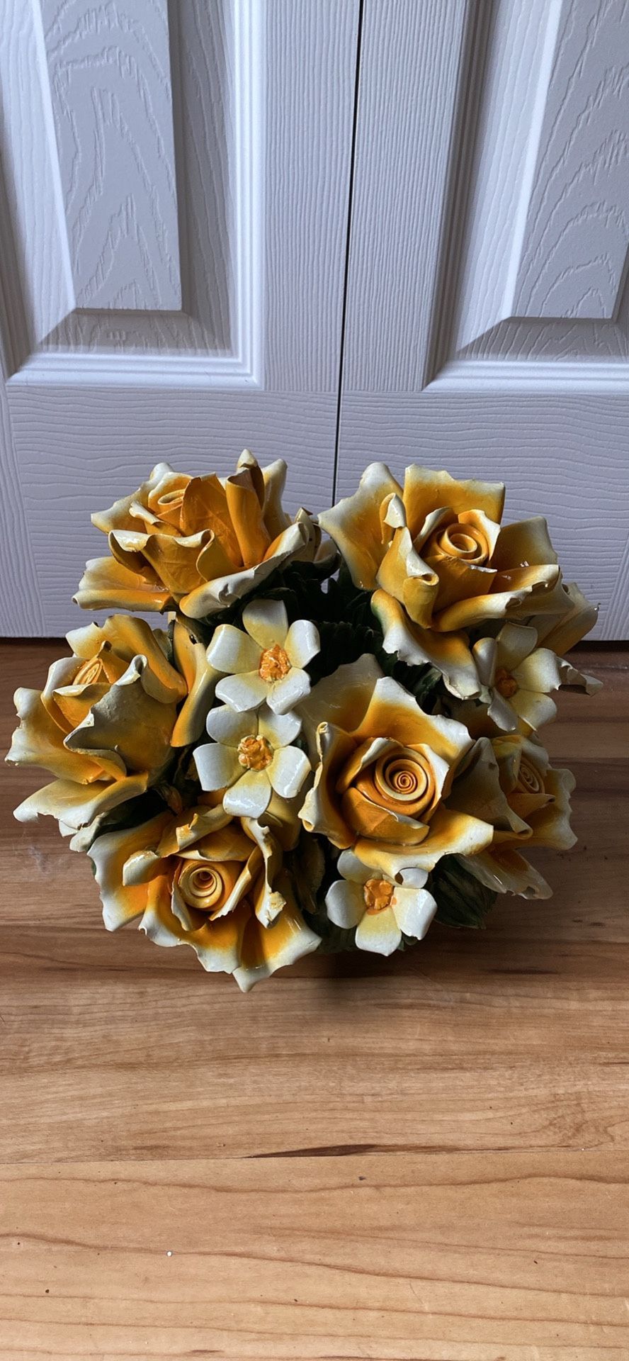 Capodimonte Floral Basket Made In Italy
