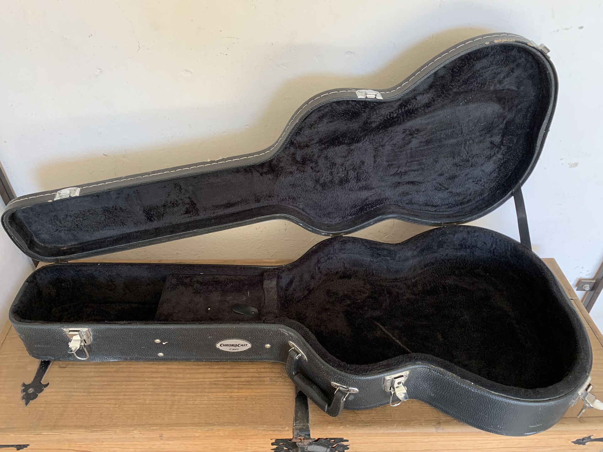 Guitar Case For Classic/regular Size 