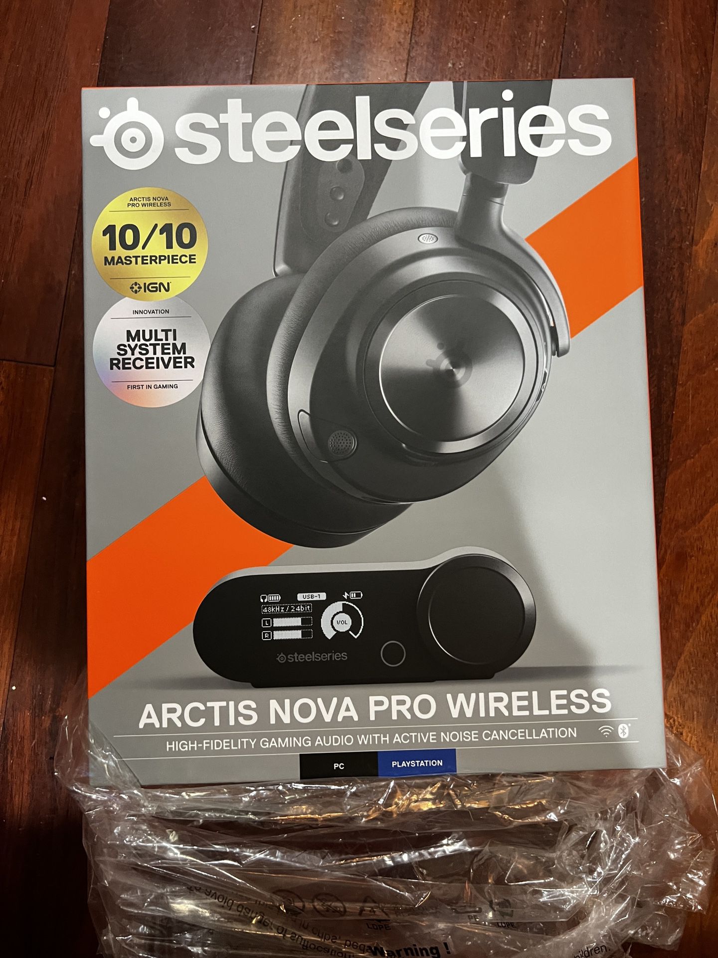 SteelSeries Arctis Nova Pro Wireless NEW