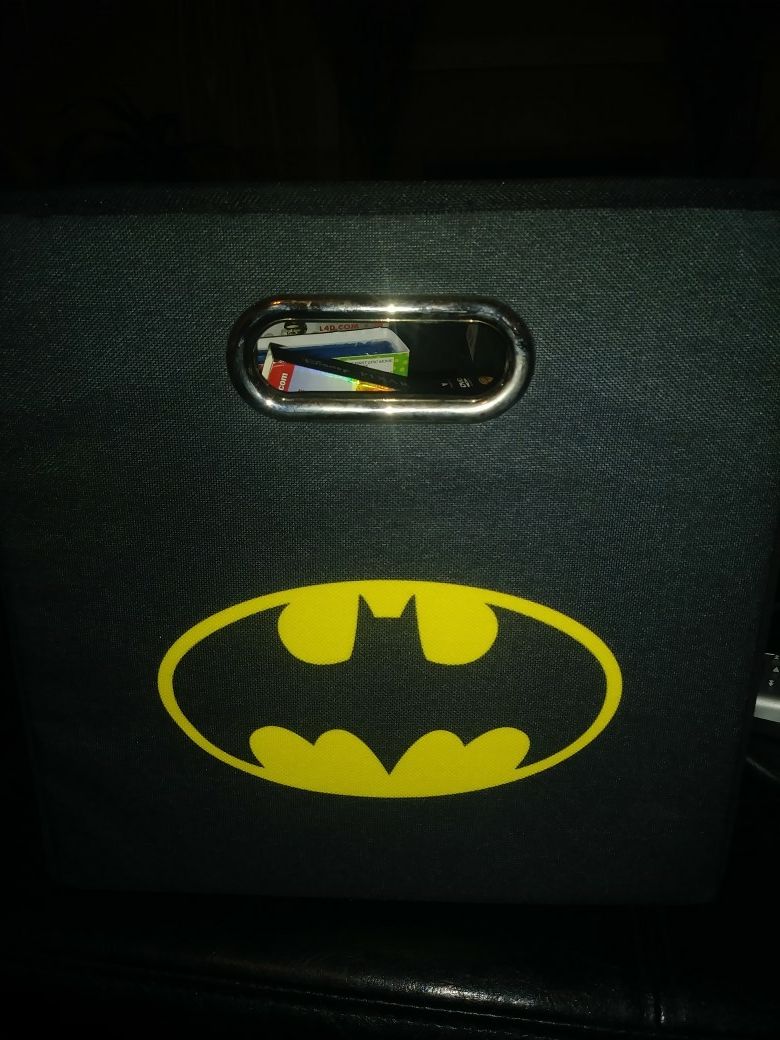 Like new set of 4 Batman storage cubes. 45.00 for the set. Paid 85 for all 4