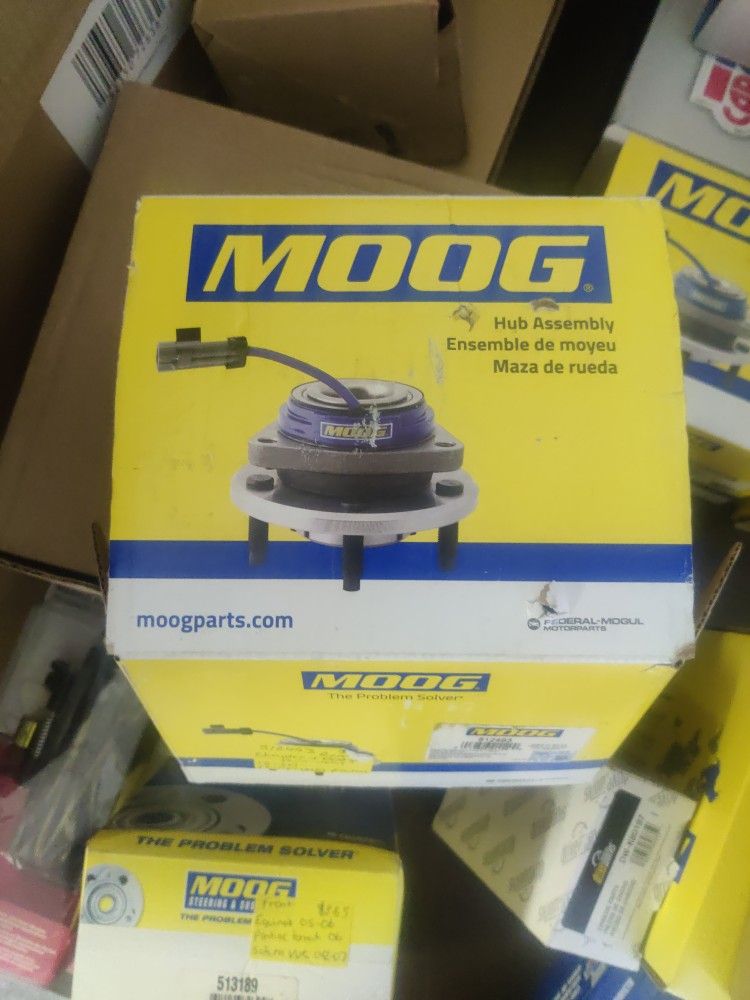 Rear Wheel Bearing and Hub Assembly