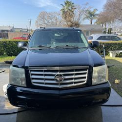 Cadillac Escalade 2004 Black 