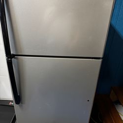 GE refrigerator