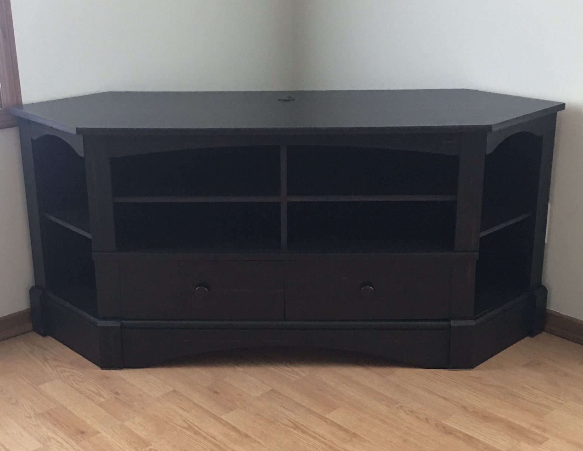 Corner TV Stand for TVs up to 60" w/ Front & Side-Angled Display Shelves