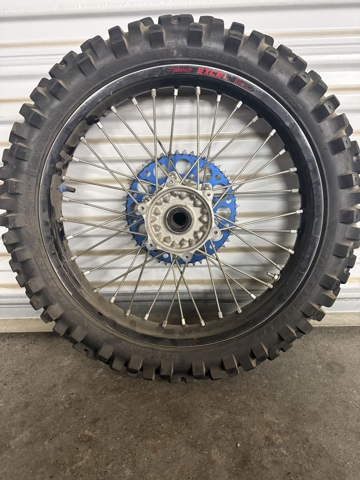 Desert Maxis Tire