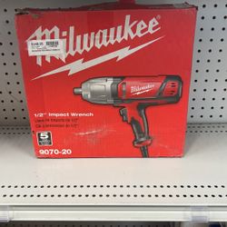 Milwaukee Impact Wrench 