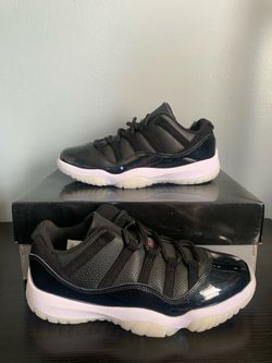 Jordan 11 Low 72-10 Men’s Size 10 
