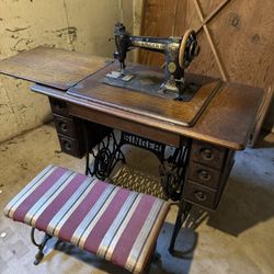 Antique Singer sewing machine 