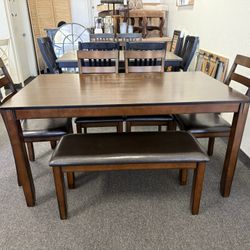 Dining Set 