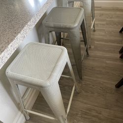 3 Metal Bar Stools