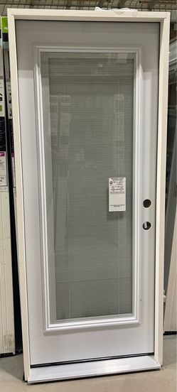 32x80 back door with blinds
