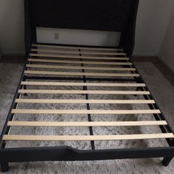 Queen Mattress With Bed Frame 